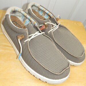 Hey Dude Wally Stretch Slip-On Shoes Walnut/Multi Print Lining Mens Size 12